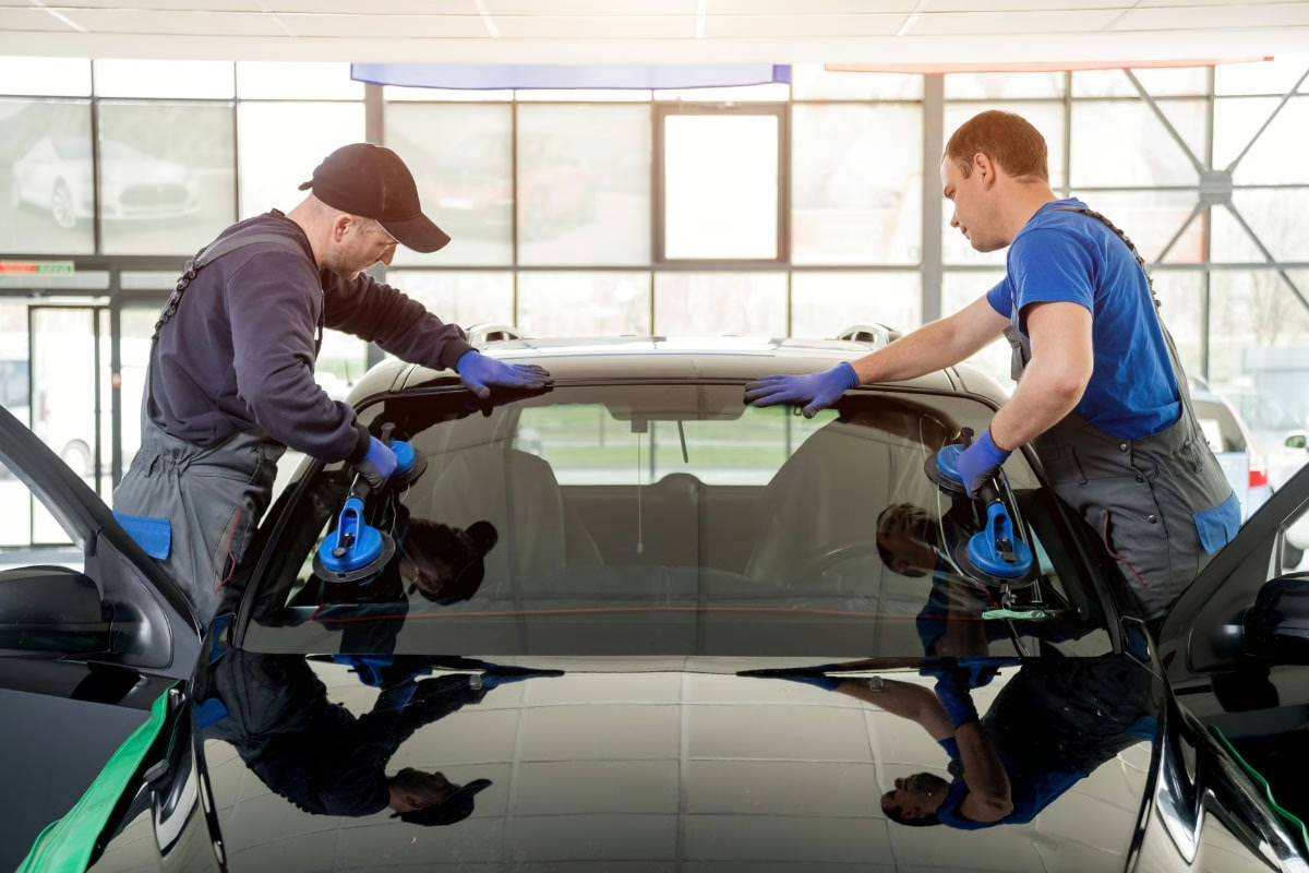 1747304153-Auto-Glass-Repairs-1-1.jpg