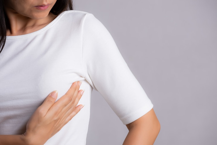 1748600550-Does_Breast_Enlargement_Injections_Boosts_Confidence.jpg