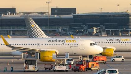 1749450444-vueling_terminal_barcelona_100.jpg