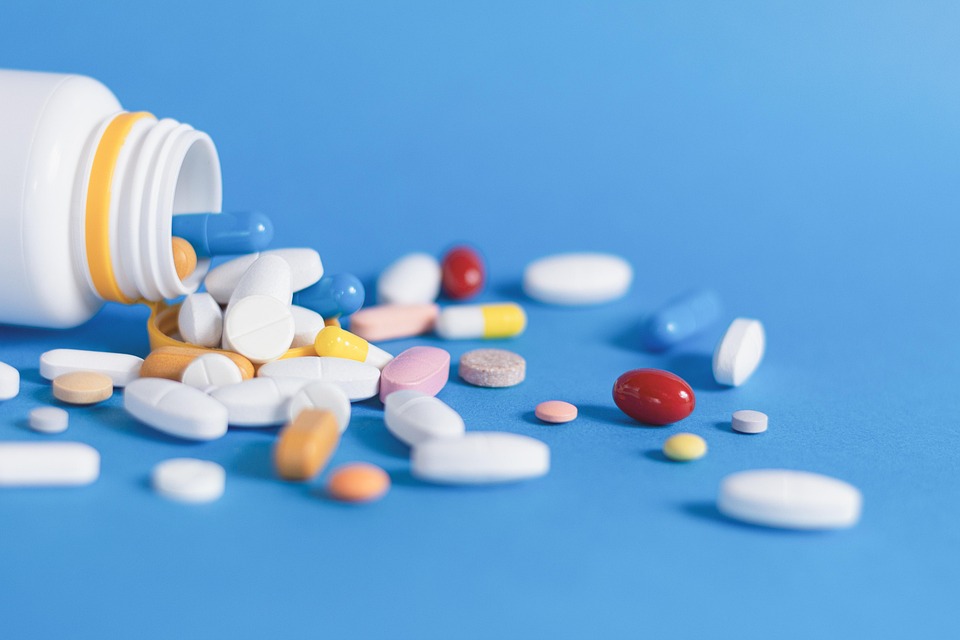 1754548369-medicine-8287535_960_720.jpg