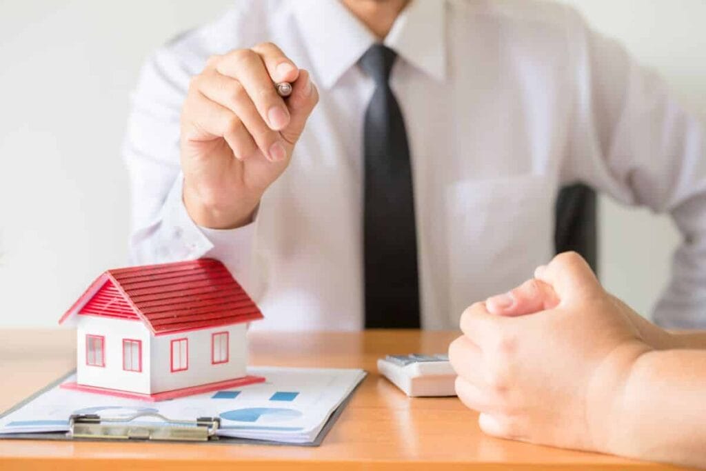 1754647467-Accounting_Services_for_Landlords.jpg