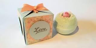 1755684822-bath_bomb.jpg