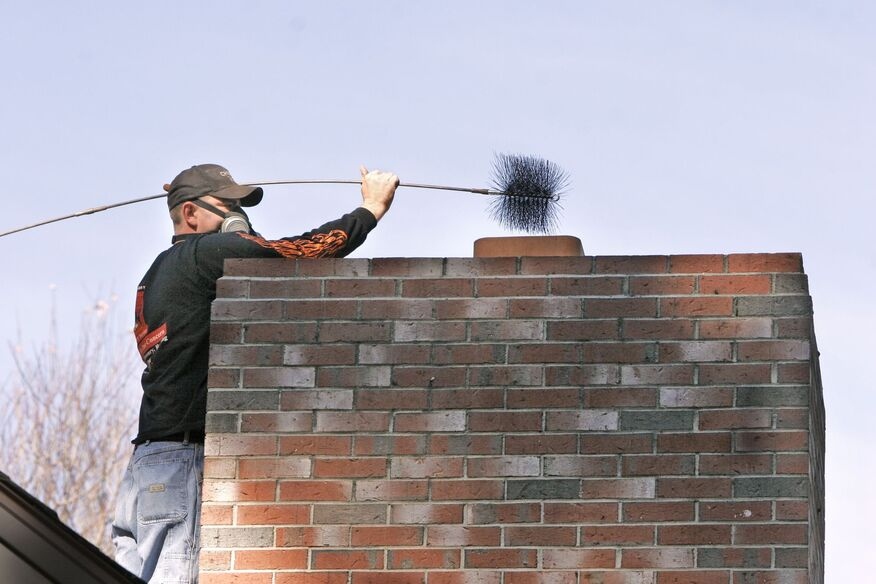 1756393043-Silverdale_Chimney_Sweep_2_optimized_150_(1).jpg