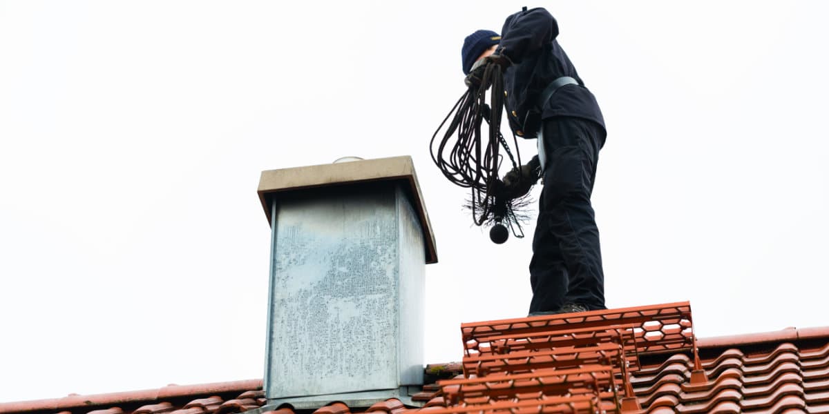 1756713297-Chimney_repair_.jpg