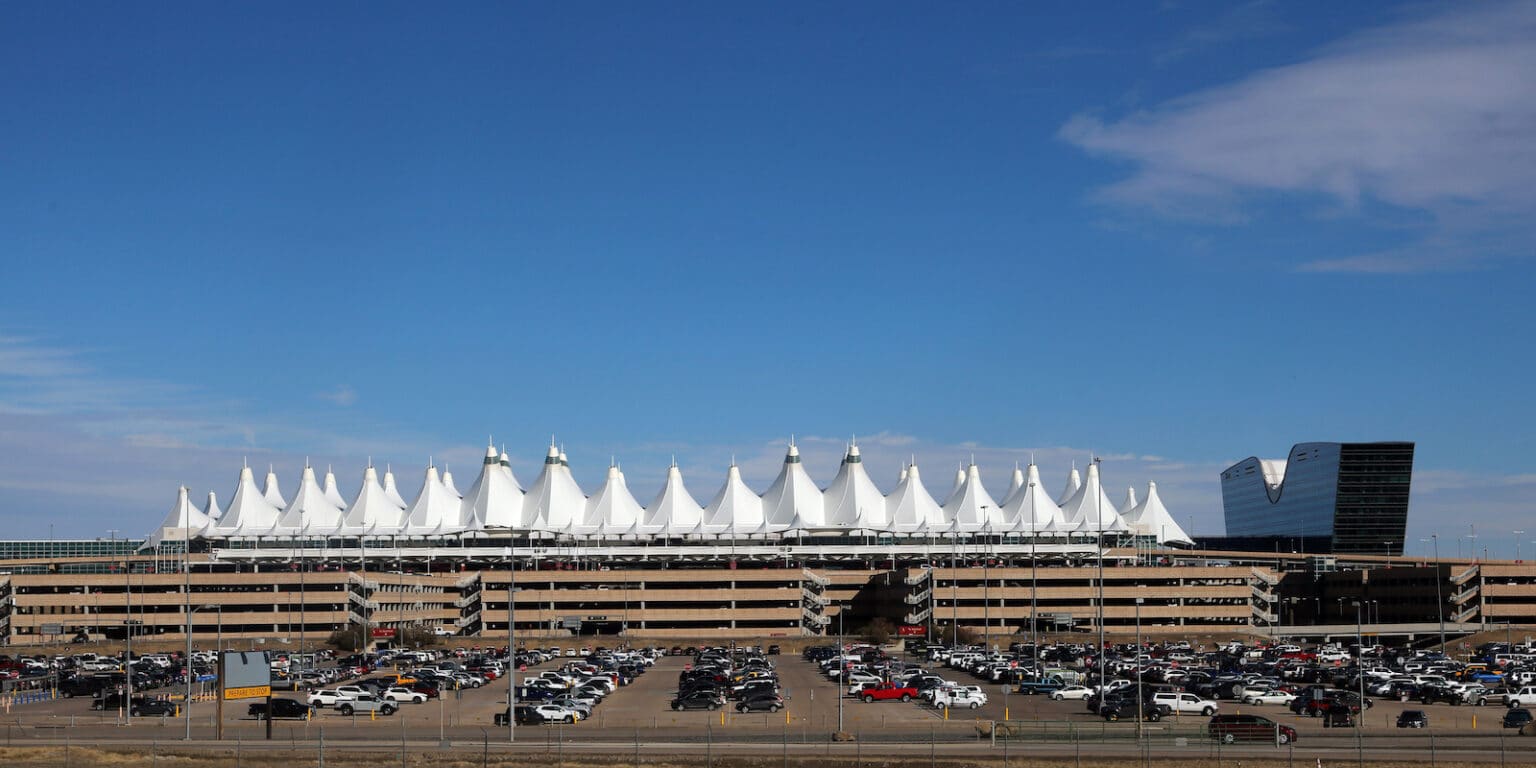1757137143-denver_international_airport_frontier_airlines_terminal.jpg