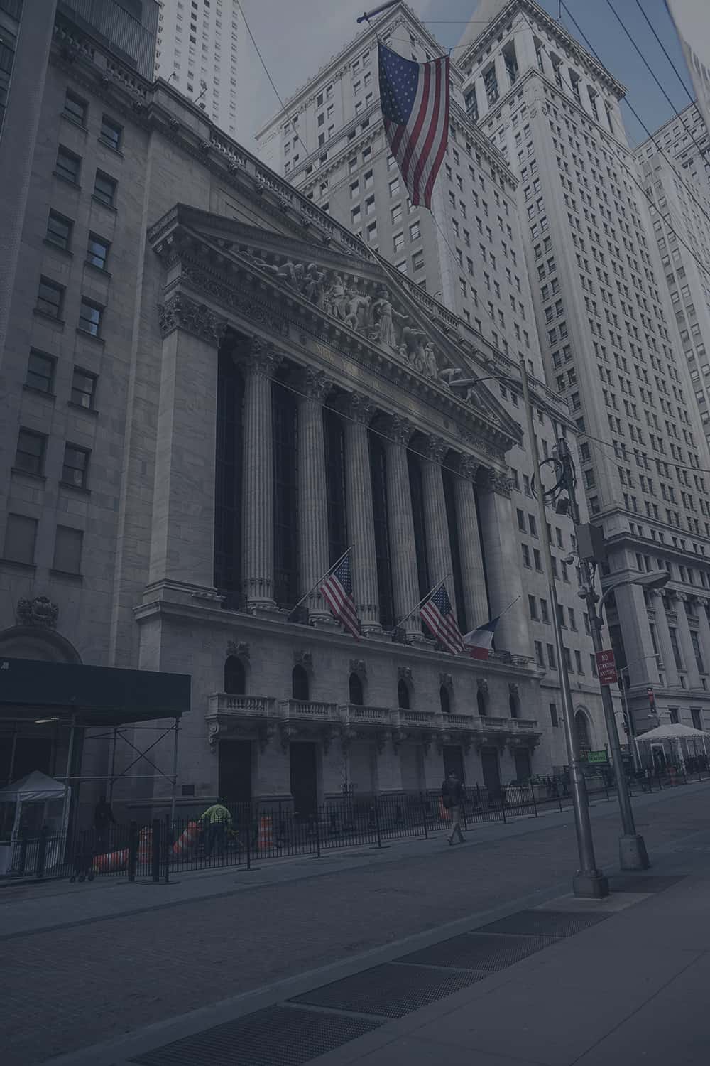 1758610047-nyse.jpg