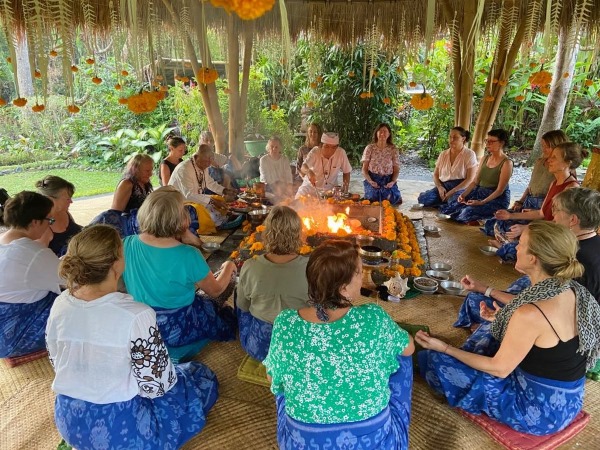 1760077464-Bali_Yoga_retreats.jpg